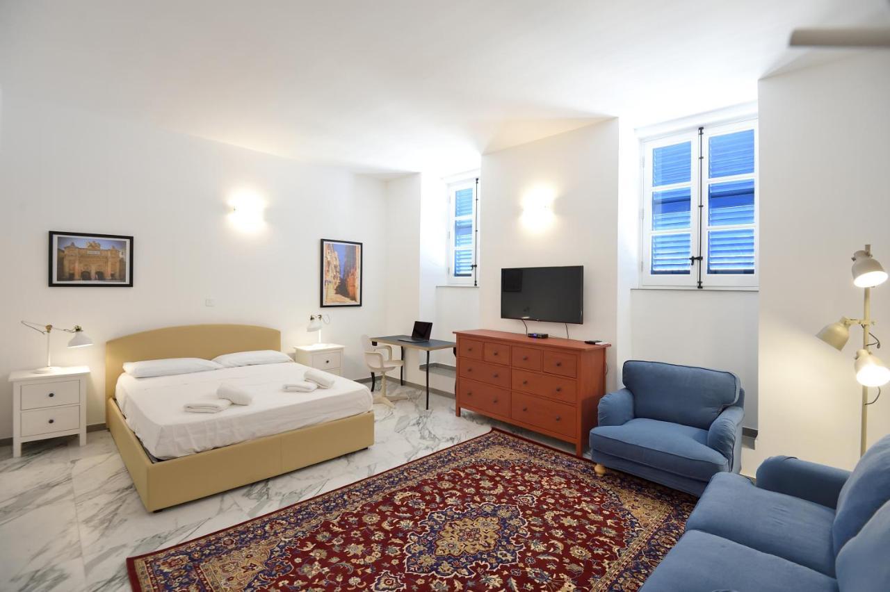 Grand Harbour Apartments Il-Furjana Luaran gambar